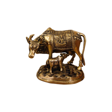 Load image into Gallery viewer, Cow &amp; Calf Figurine
